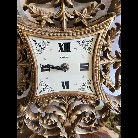 Vintage Mid-Century Gold Toned Burwood Production Co. Wall Clock 18" - Picture 3 of 4